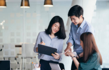 ภาคเอกชน นำเครื่องอุปโภค บริโภค และเจลมอบให้เหล่ากาชาด (ตัวอย่างข้อมูล)