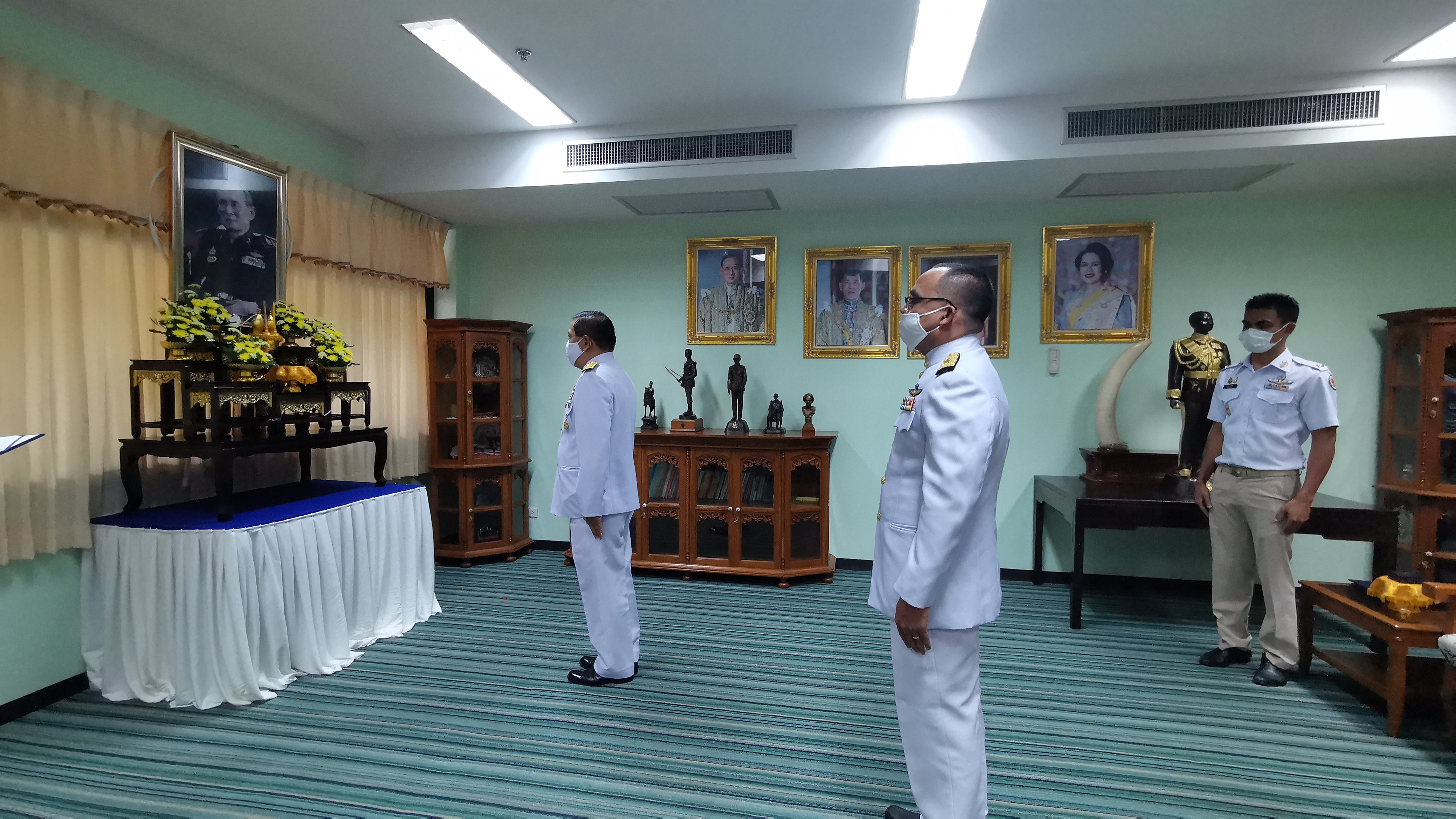 ผู้ว่า ฯ ตรัง มอบเครื่องหมาย "รักษาดินแดนยิ่งชีพ" แก่ผู้ทำคุณประโยชน์ต่อกิจการกองอาสารักษาดินแดน